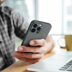Apple iPhone 15 Plus Hülle Metallic Grau
