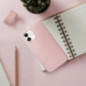 Apple iPhone 16 Hülle Roar Space Monochromatische, Elegant  Rosa