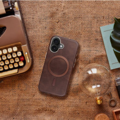 Gentleman Mag Cover for Apple iPhone 16