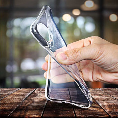 Apple iPhone 13 Hülle CLEAR 2mm BOX Durchsichtbar